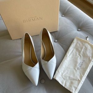 Alexandre Birman white pumps